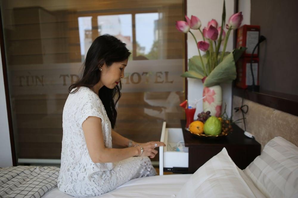 Tung Trang Hotel Hanoi Exterior photo