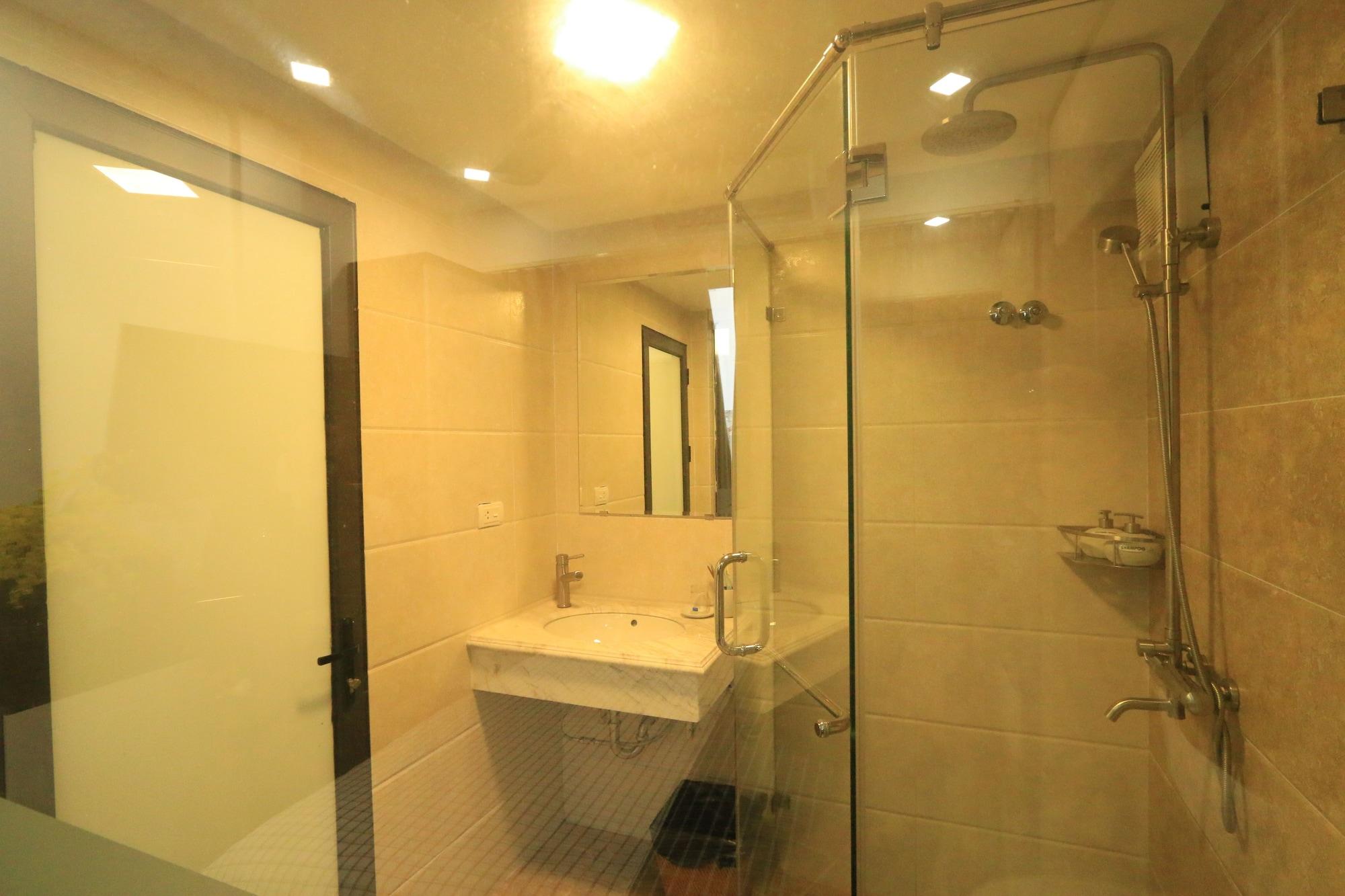 Tung Trang Hotel Hanoi Exterior photo