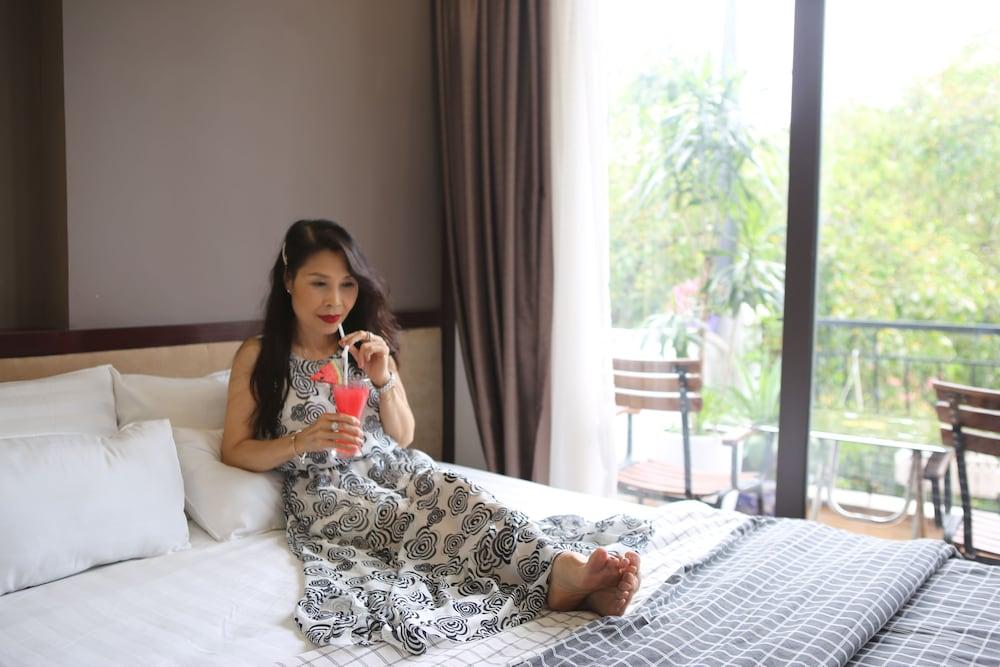 Tung Trang Hotel Hanoi Exterior photo