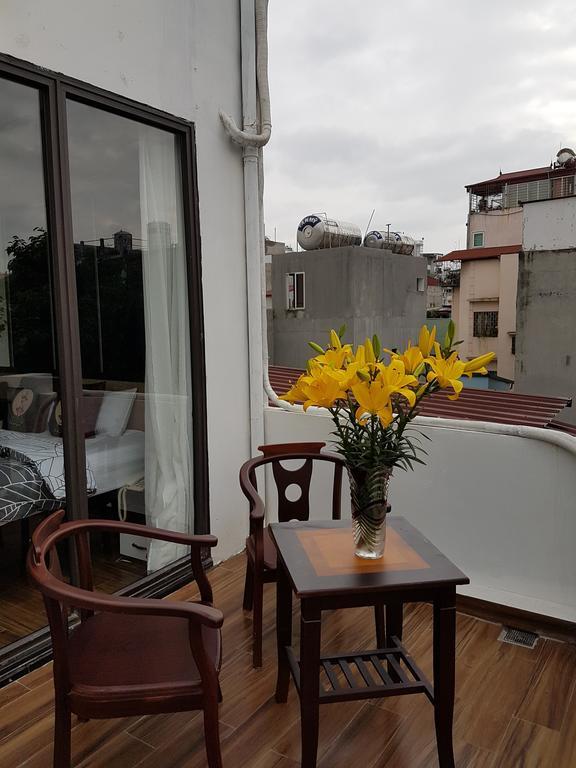 Tung Trang Hotel Hanoi Exterior photo